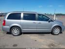 Chrysler Town & Country Touring Image 13