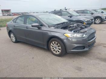  Salvage Ford Fusion