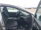Toyota Camry Le Image 13