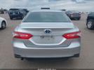 Toyota Camry Le Image 9