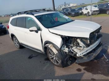  Salvage Subaru Ascent