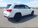 Jeep Grand Cherokee Overland Image 2
