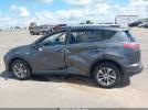 Toyota RAV4 Xle Image 10
