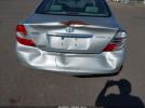 Toyota Camry Le Image 12