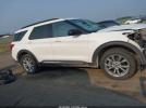 Ford Explorer Xlt Image 4