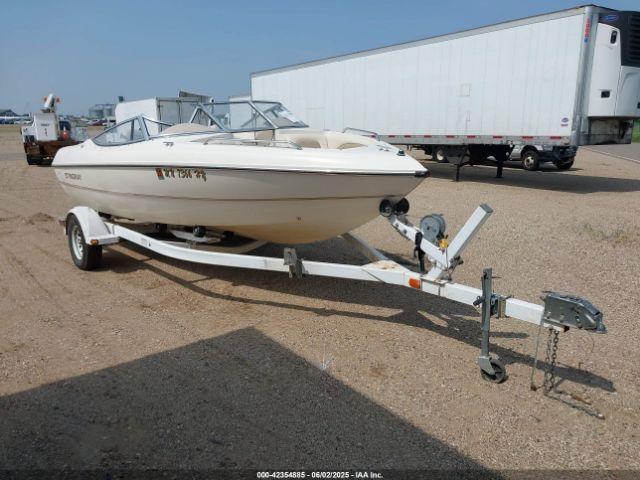  Salvage Stingray 190lx & Trailer