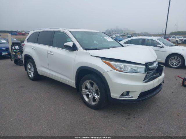  Salvage Toyota Highlander