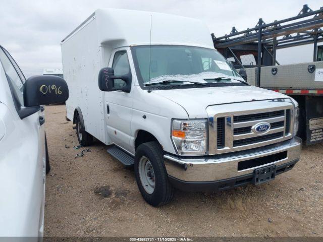  Salvage Ford E-350