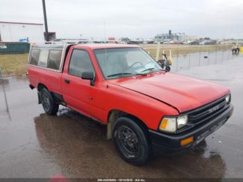  Salvage Toyota Pickup