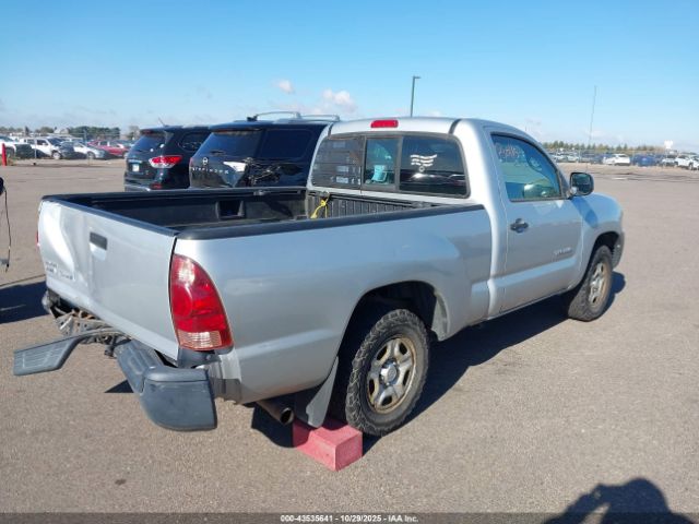 Toyota Tacoma Image 3