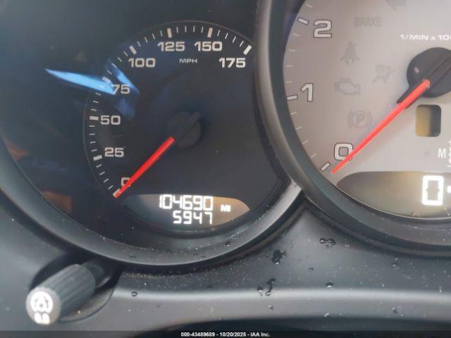 Porsche Macan S Image 7