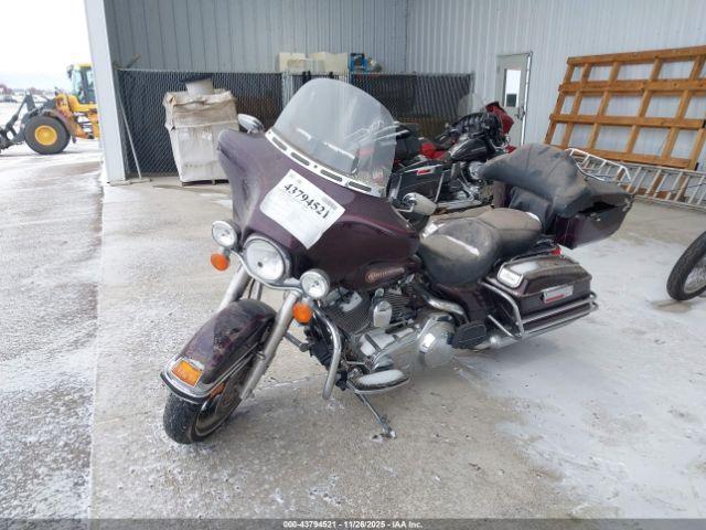 Harley-Davidson Flht Classic Image 10