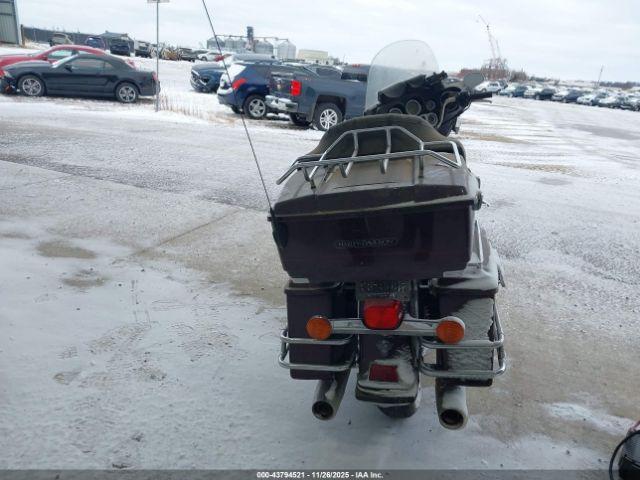 Harley-Davidson Flht Classic Image 3