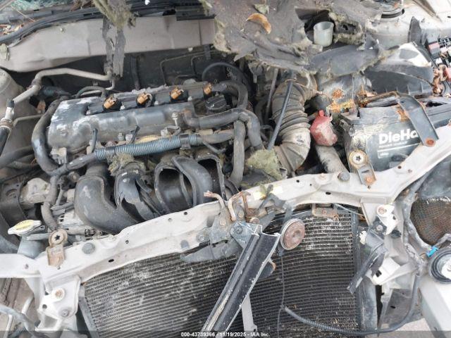 Toyota Corolla Le Image 10