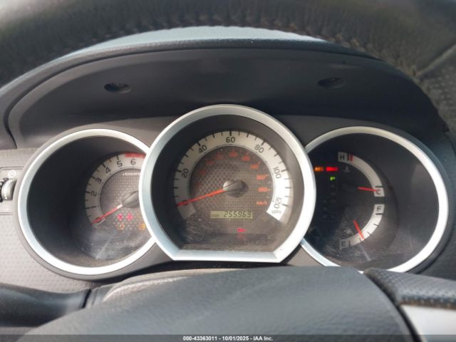 Toyota Tacoma Base V6 Image 2