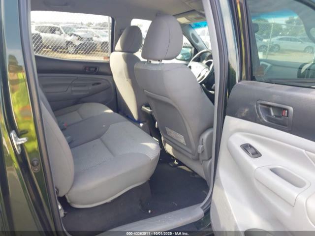 Toyota Tacoma Base V6 Image 7