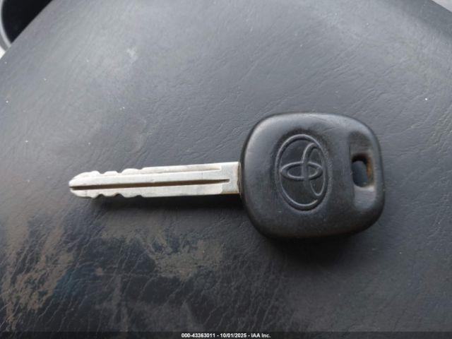 Toyota Tacoma Base V6 Image 12