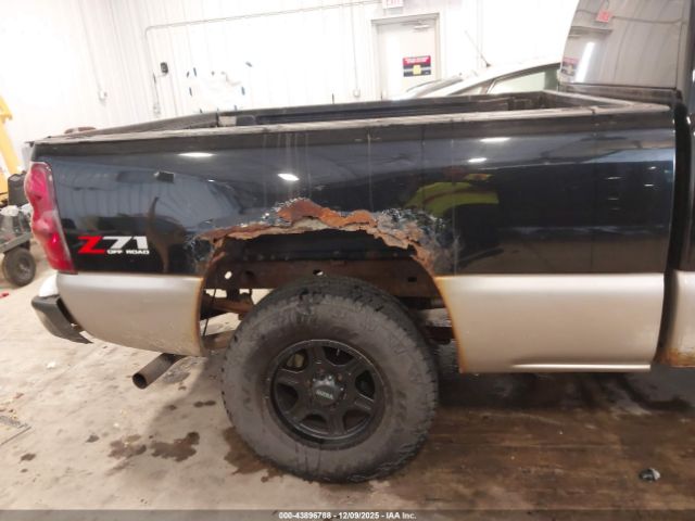 Chevrolet Silverado 1500 Ls Image 5