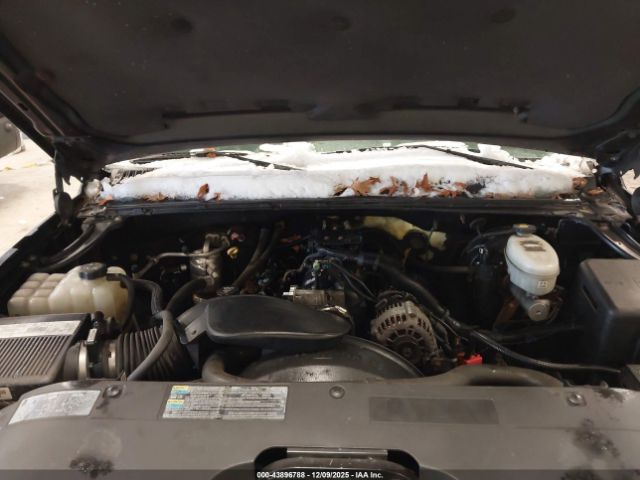 Chevrolet Silverado 1500 Ls Image 12