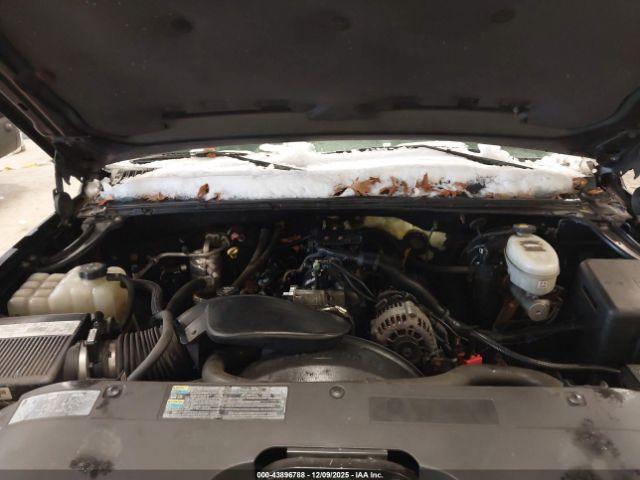 Chevrolet Silverado 1500 Ls Image 12