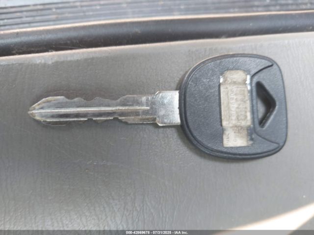 Chevrolet Classic Image 6