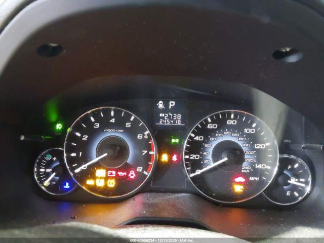 Subaru Outback 2.5i Limited Image 5