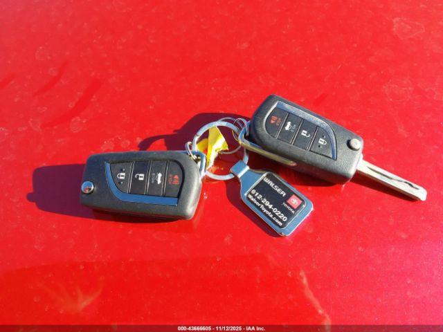 Toyota Corolla Se Image 17