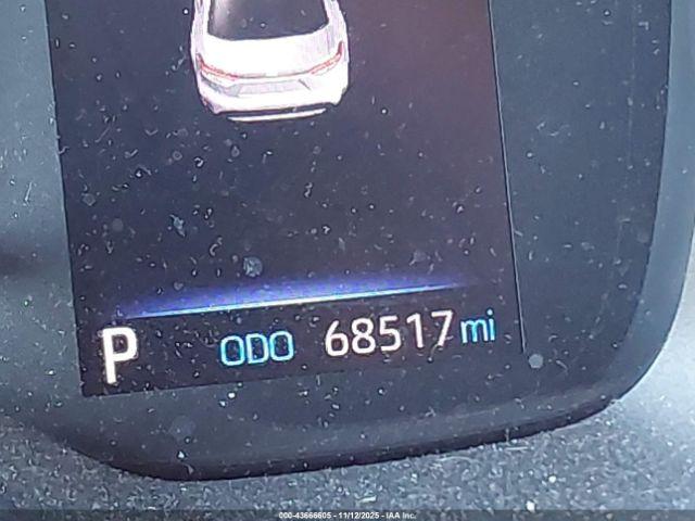 Toyota Corolla Se Image 12