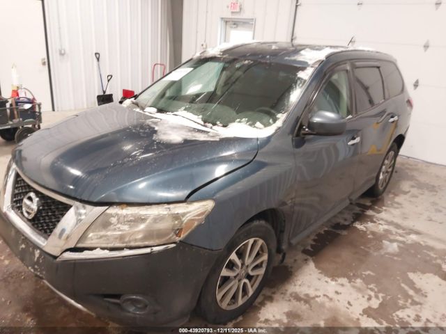 Nissan Pathfinder S Image 12