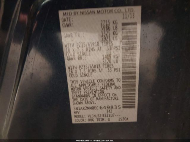 Nissan Pathfinder S Image 8