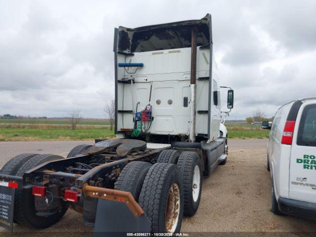 International Prostar Image 13