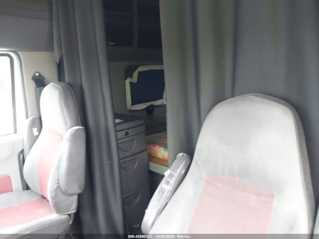 International Prostar Image 6