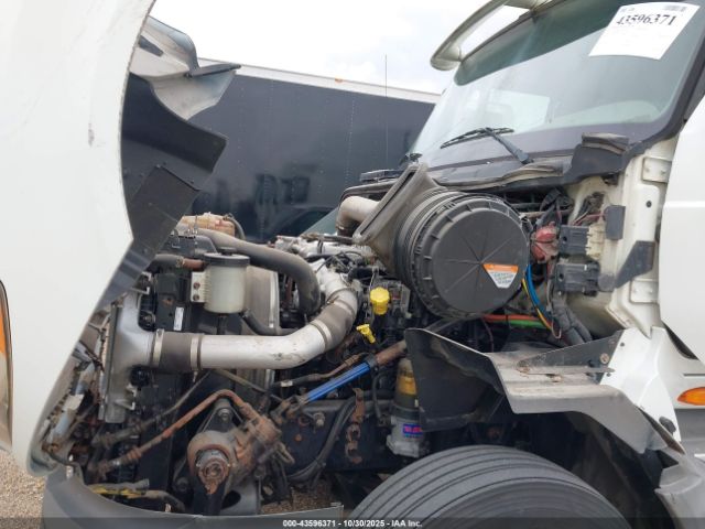 International Prostar Image 7