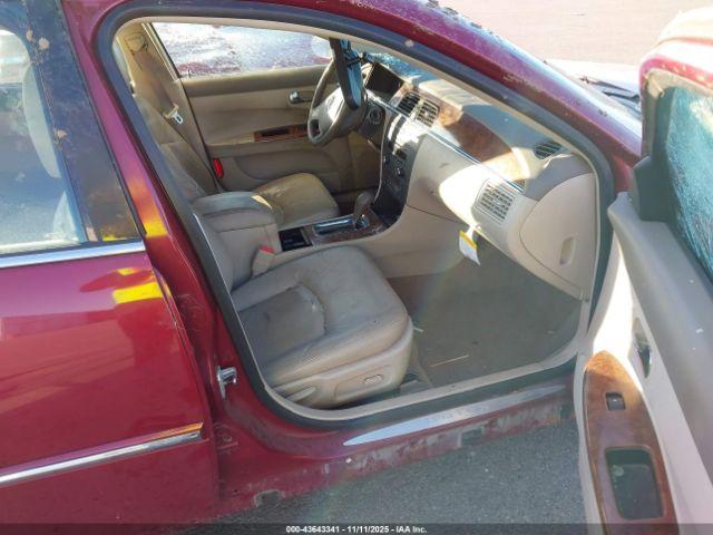 Buick LaCrosse Cxl Image 8