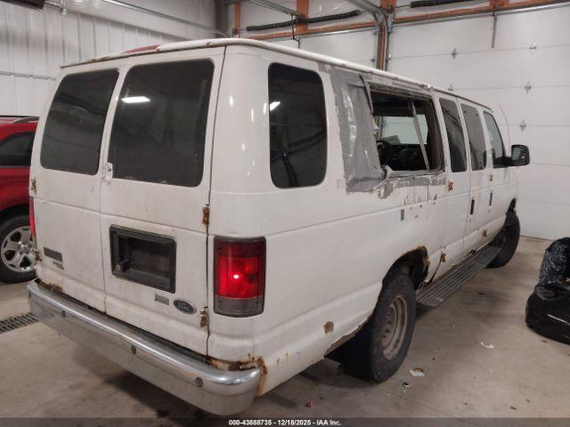 Ford E-350 Xlt Image 5