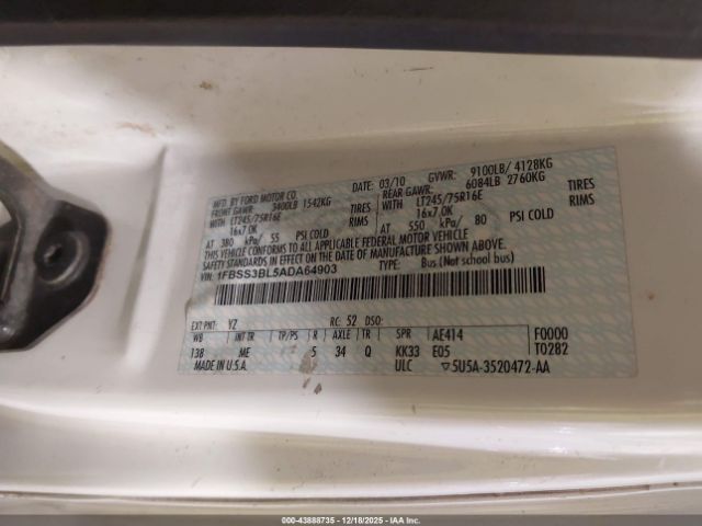 Ford E-350 Xlt Image 12