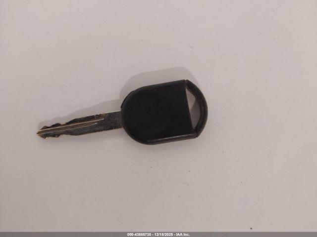 Ford E-350 Xlt Image 3