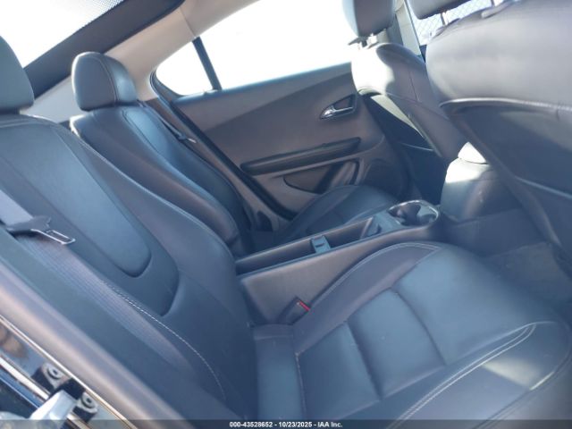 Chevrolet Volt Image 18