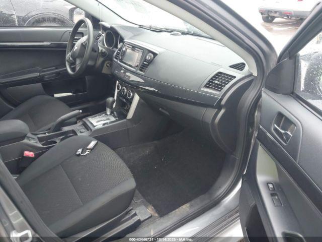 Mitsubishi Lancer Se Image 8