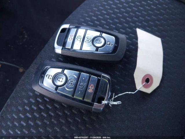 Ford Escape St-line Image 9