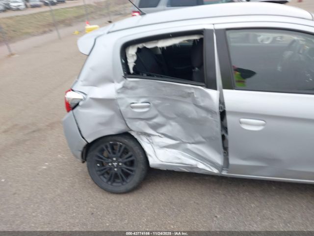 Mitsubishi Mirage Le Image 2