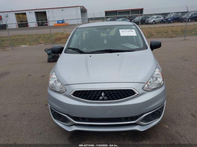 Mitsubishi Mirage Le Image 4