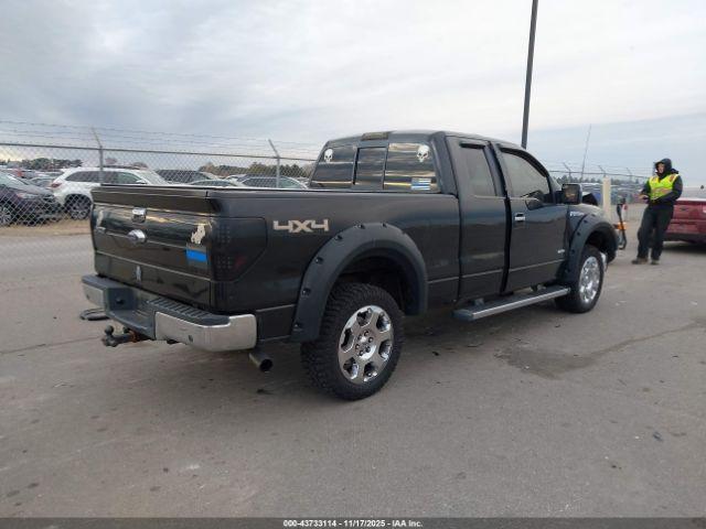Ford F-150 Lariat Image 12