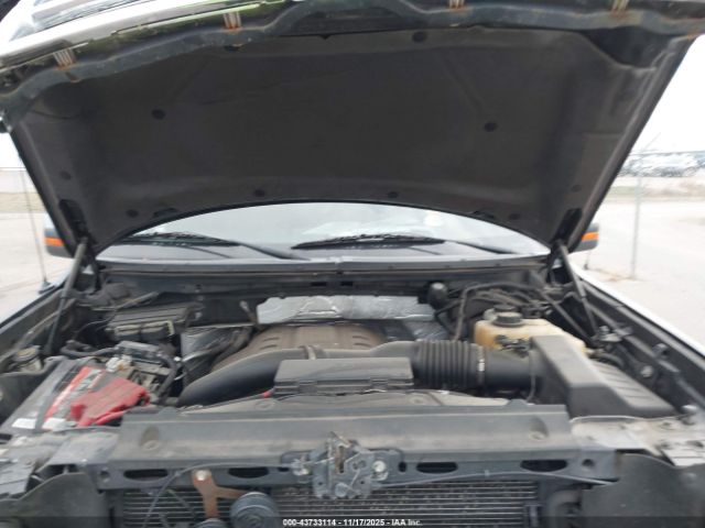 Ford F-150 Lariat Image 16