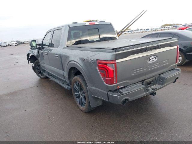 Ford F-150 Lariat Image 13