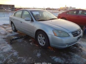  Salvage Nissan Altima