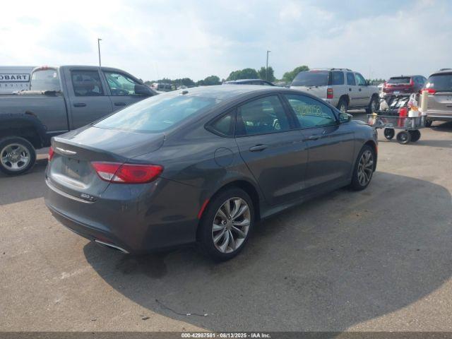 Chrysler 200 S Image 7