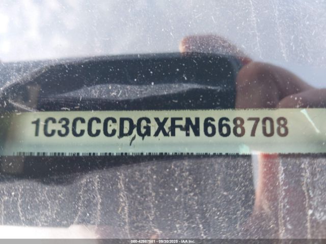 Chrysler 200 S Image 3