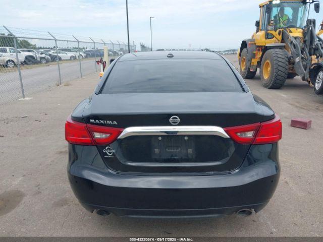 Nissan Maxima 3.5 Sv Image 10