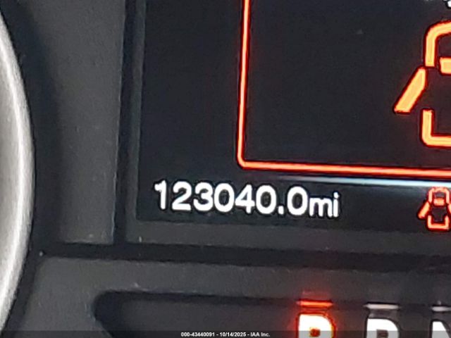 Ford F-150 Xlt Image 12